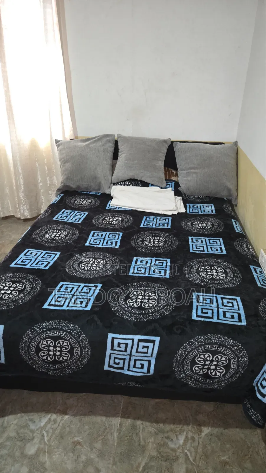 Single Room Self Contained, Chamber and Hall Self Contained, and 2 Bed