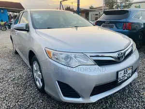 Toyota Camry L 4dr Sedan (2.5L 4cyl 6A) 2014 Silver