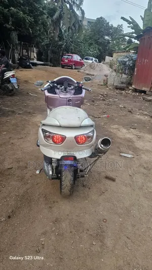 Honda Forza 2010 White