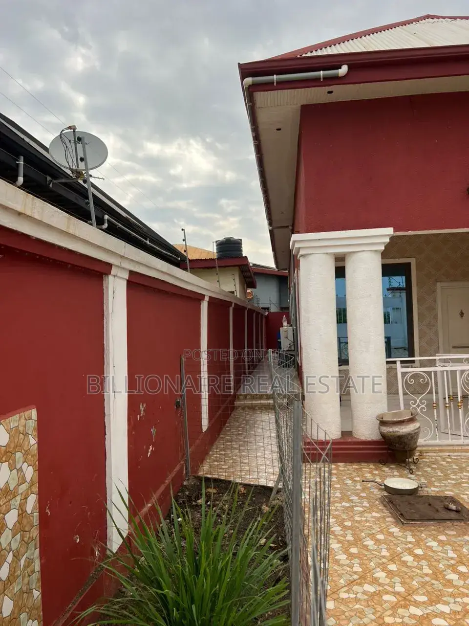 4bdrm House in Santasi Kokoben, Kumasi Metropolitan for sale