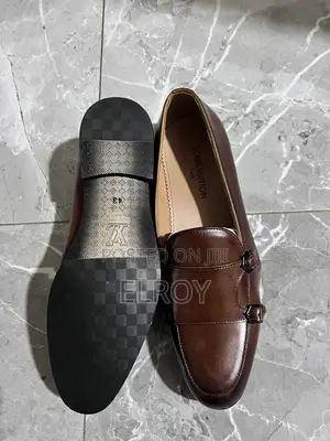 Step Out in a Classic Double Monk Brown Men’s Shoes