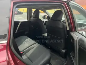 Toyota RAV4 2017