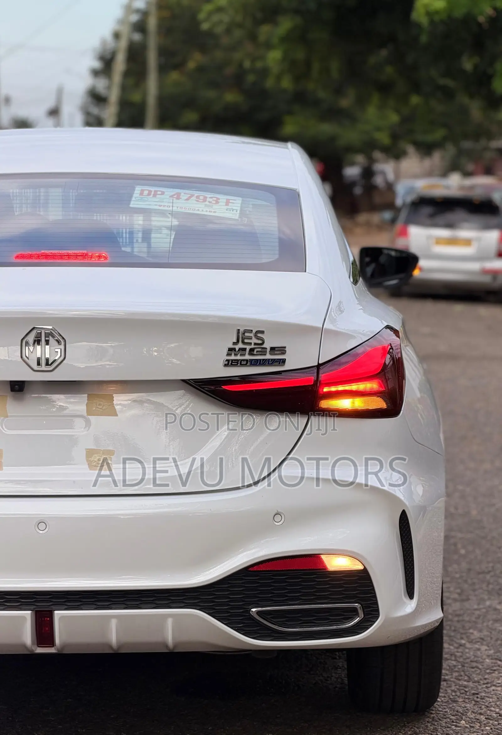 MG MG5 180DVVT CVT Luxury 2025 White