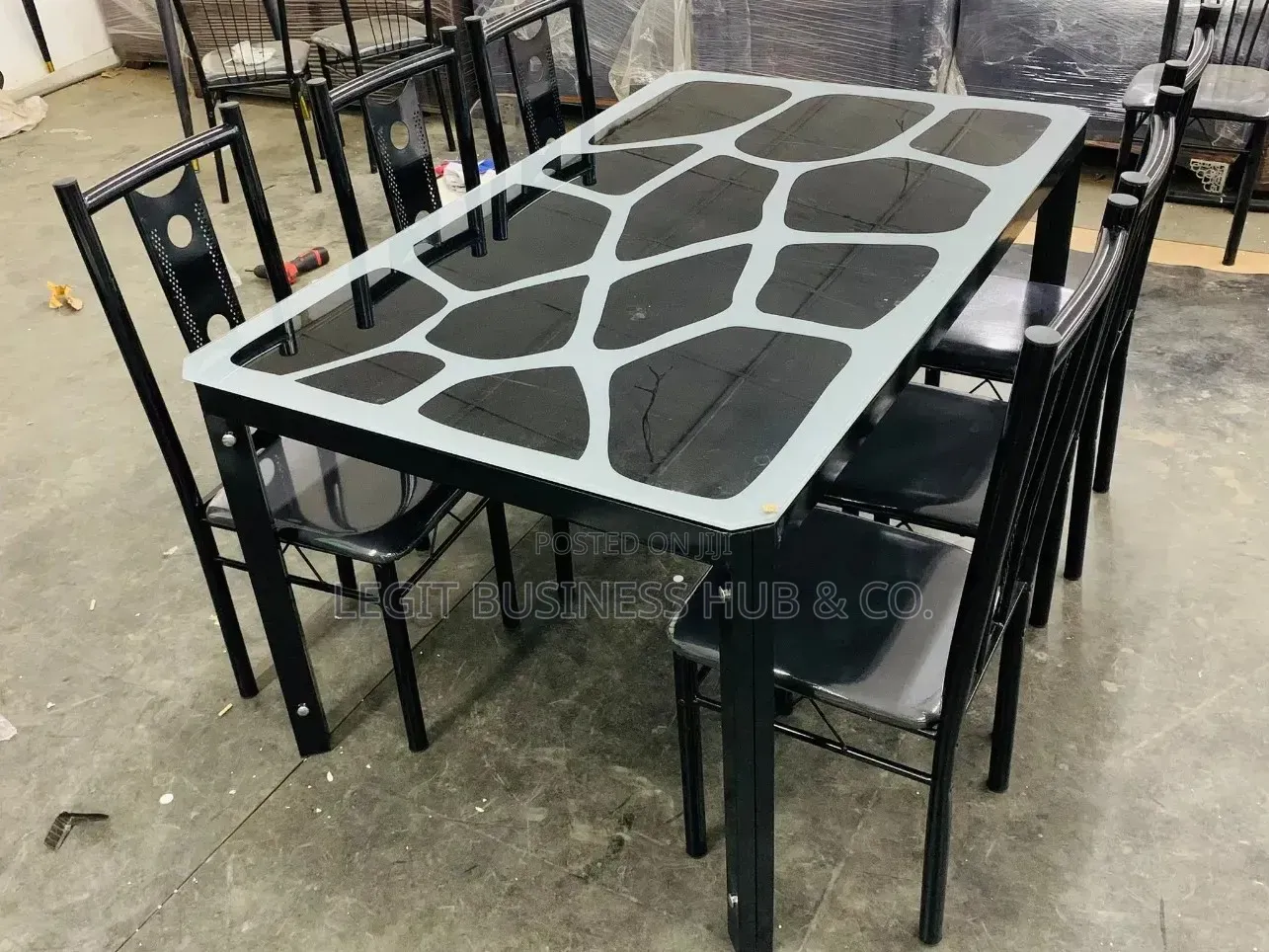 Standard Modern Dining Set