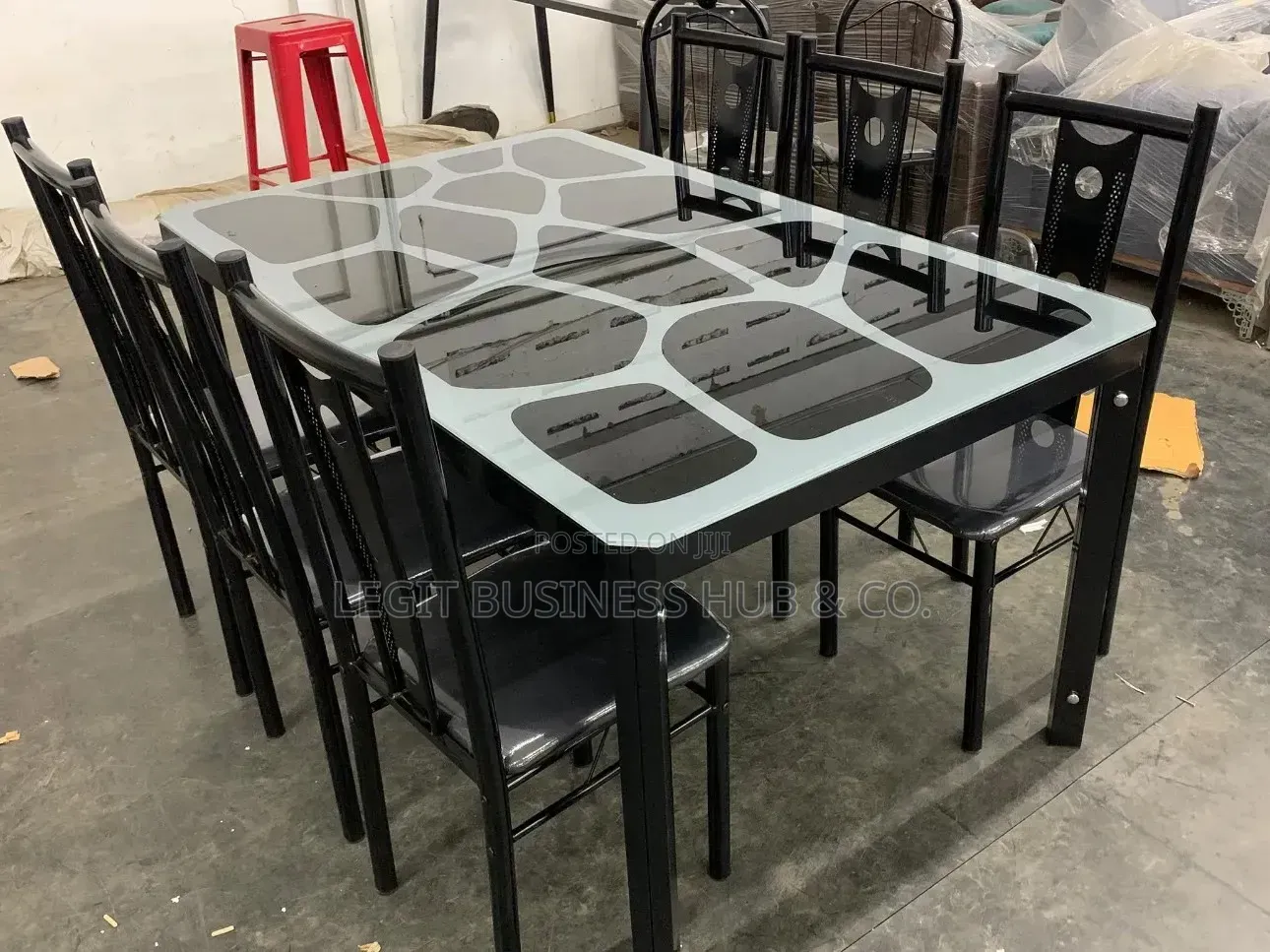 Standard Modern Dining Set