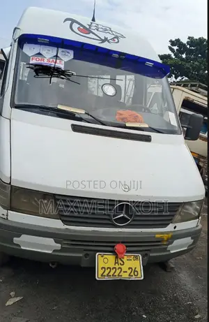 Mercedes-Benz Sprinter 1999 White