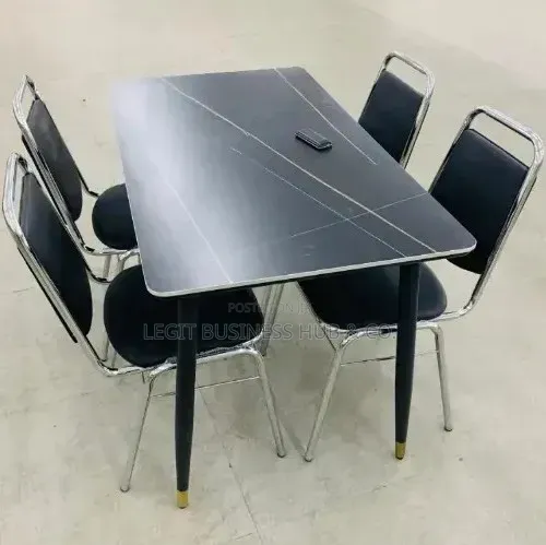 Modern Well Designed Dining Set
