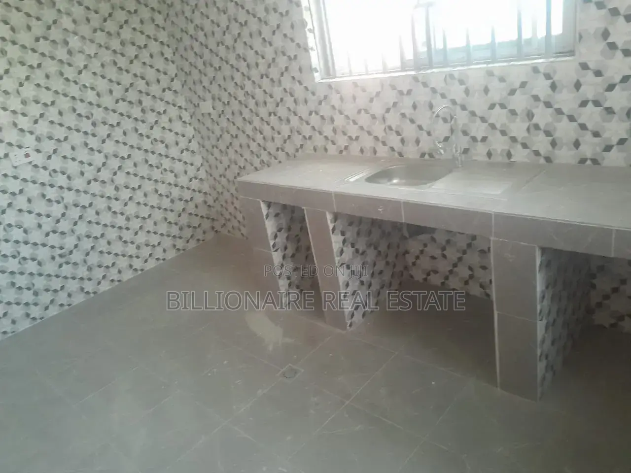 2bdrm Apartment in Santasi Apire, Kumasi Metropolitan for rent