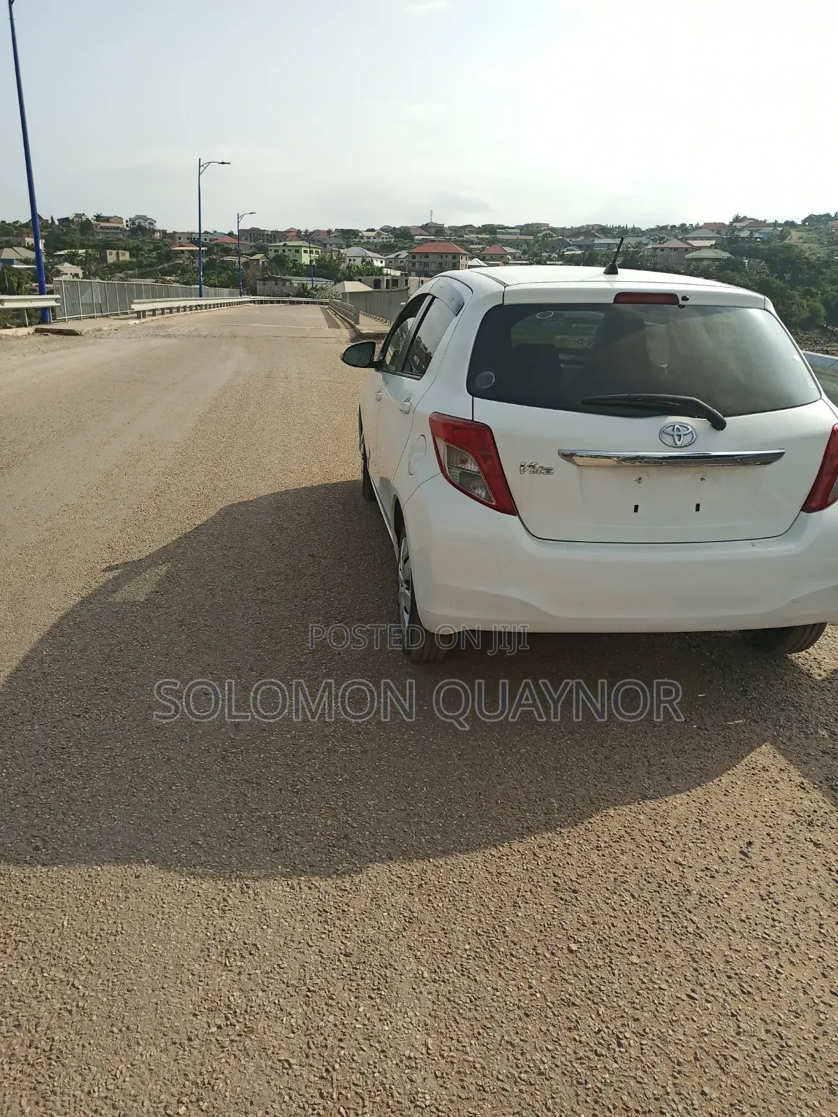 Toyota Vitz 1.3 FWD 5dr 2013 White