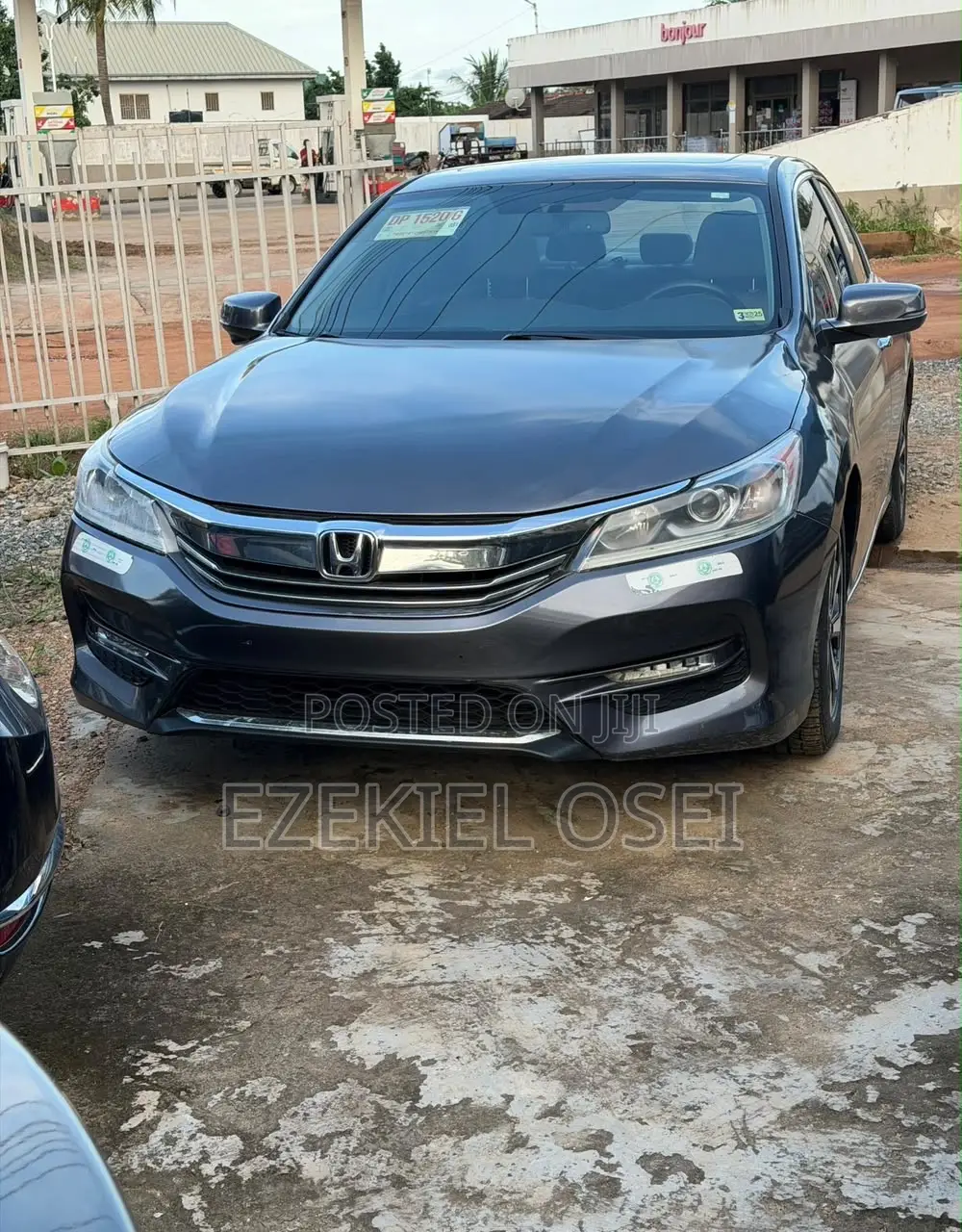 Honda Accord EX 4dr Sedan FWD (2.4L 4cyl 2A) 2017 Gray