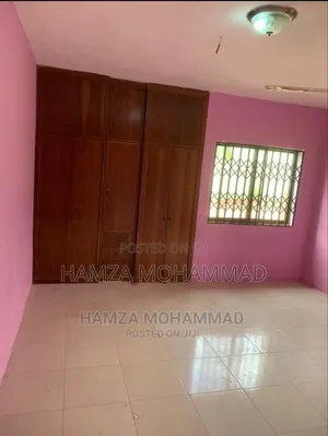 3bdrm Apartment in Hamza Estates, American House for rent