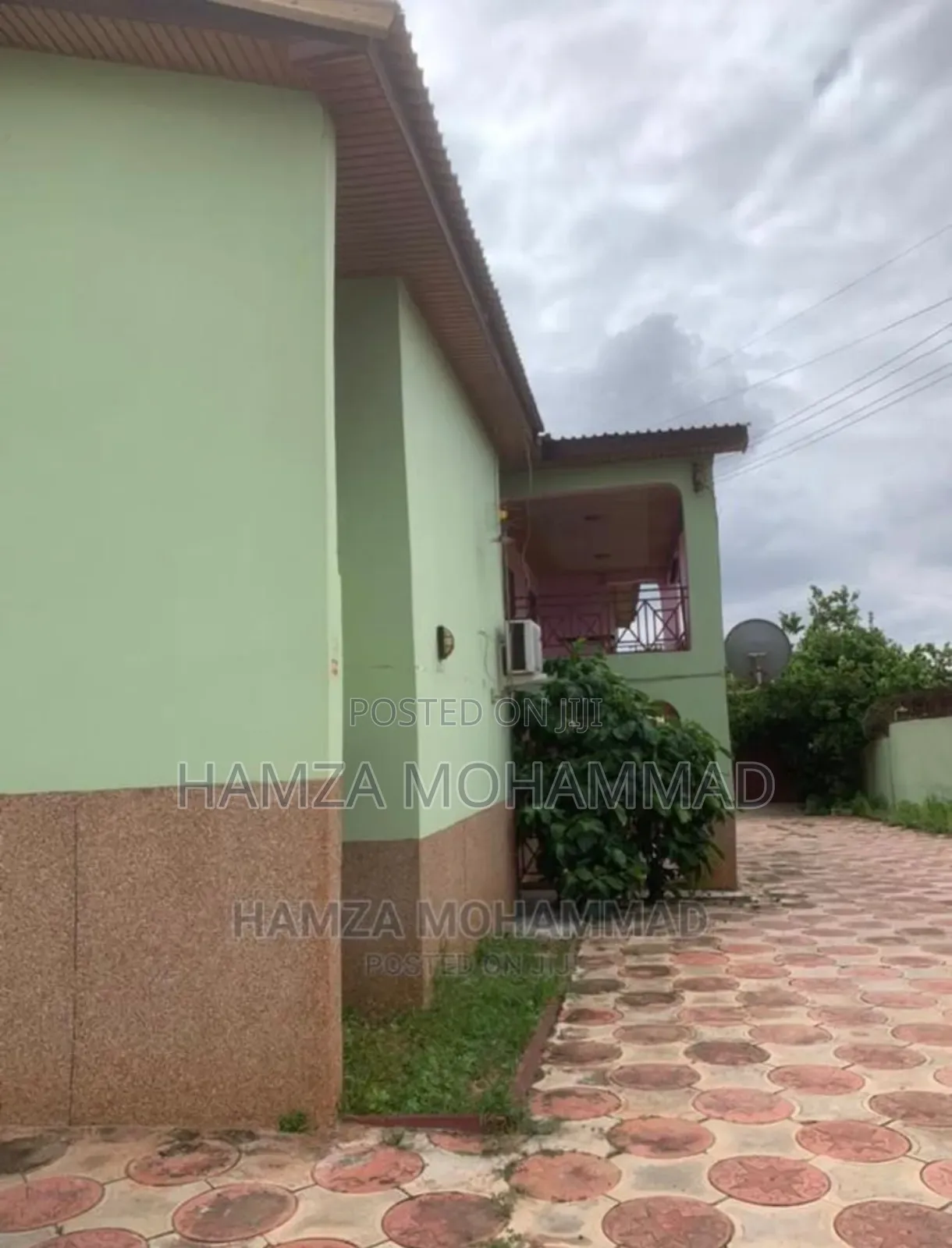 3bdrm Apartment in Hamza Estates, American House for rent