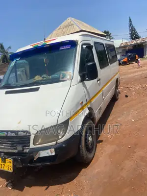 Mercedes-Benz Sprinter 2012 White