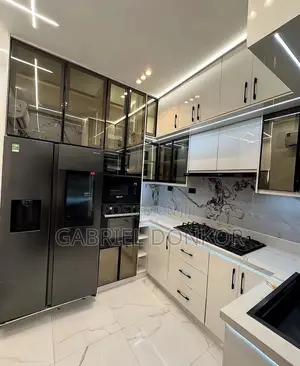 Luxury Kitchen Cabinet