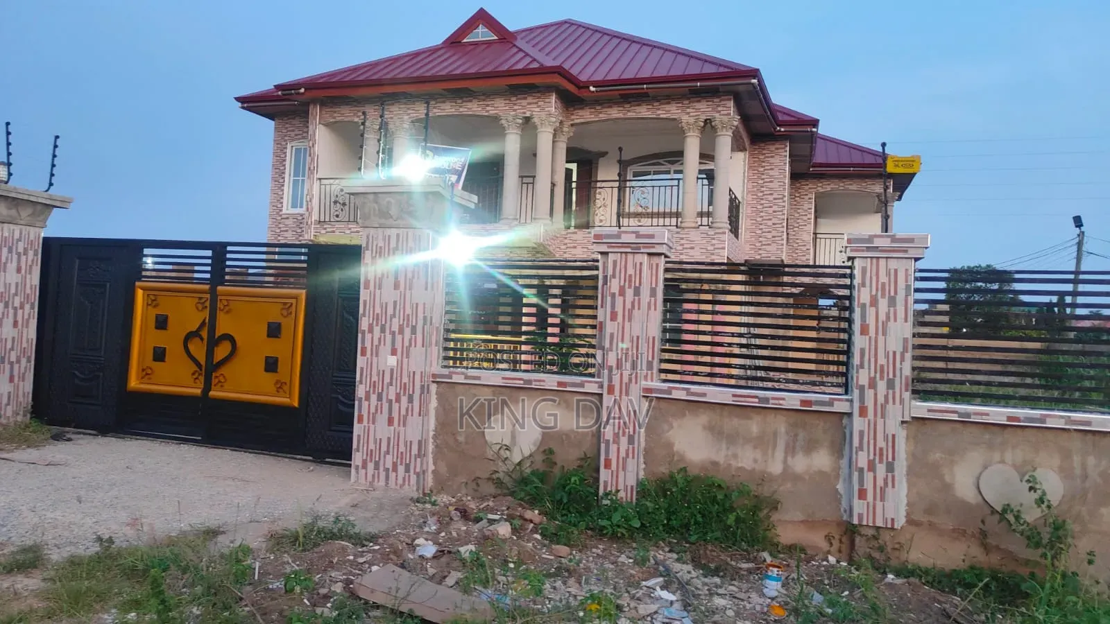 8bdrm Mansion in Millenium City for sale