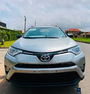 Toyota RAV4 2018 Silver