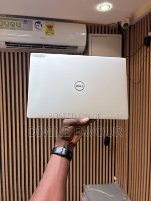 Laptop Dell XPS 13 7390 16GB Intel Core i7 SSD 512GB