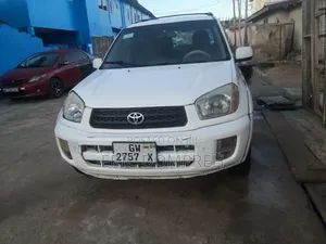 Toyota RAV4 2004 White