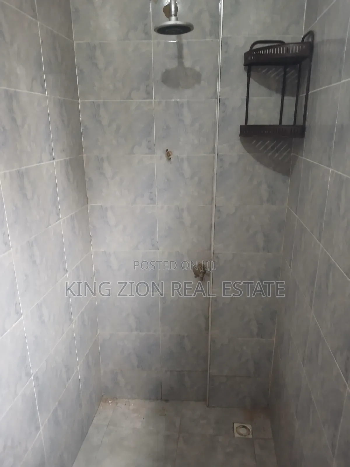 1bdrm Apartment in Kingzion Real, CP for rent
