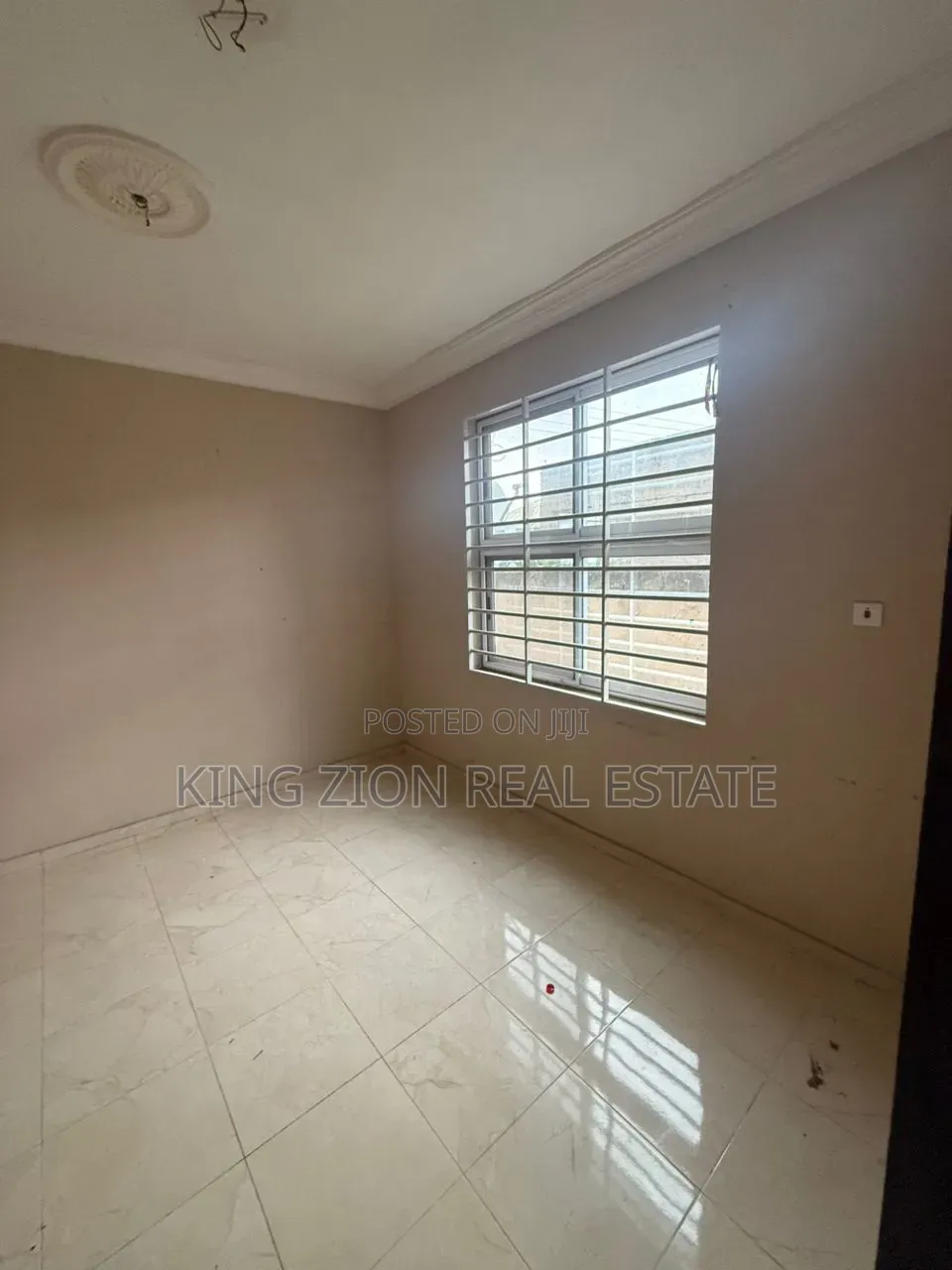 2bdrm Apartment in Kingzion Real, A-Lang for rent