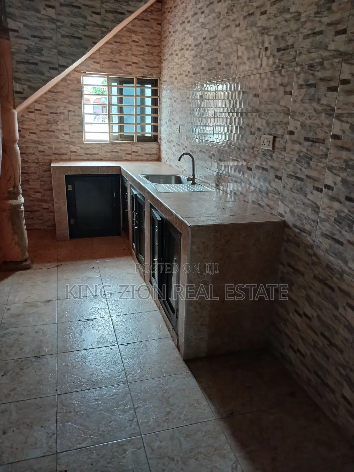 2bdrm Apartment in Kingzion Real, Pentecost for rent