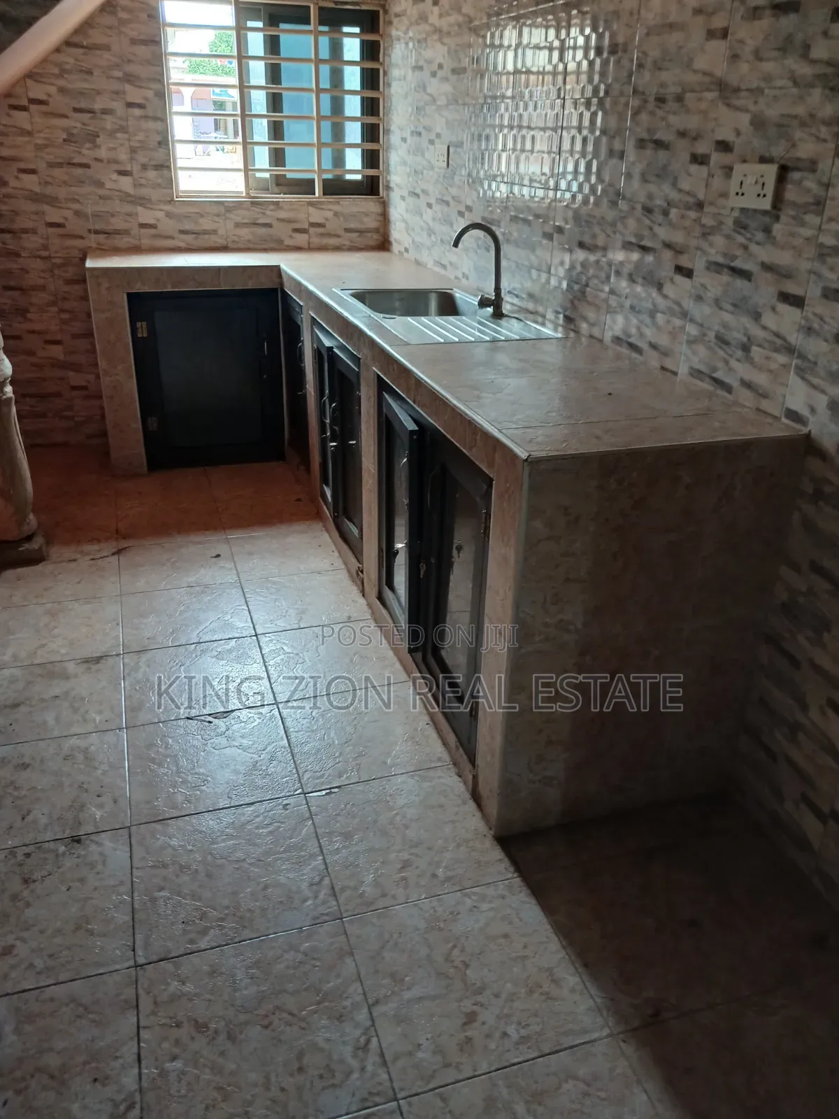 2bdrm Apartment in Kingzion Real, Pentecost for rent