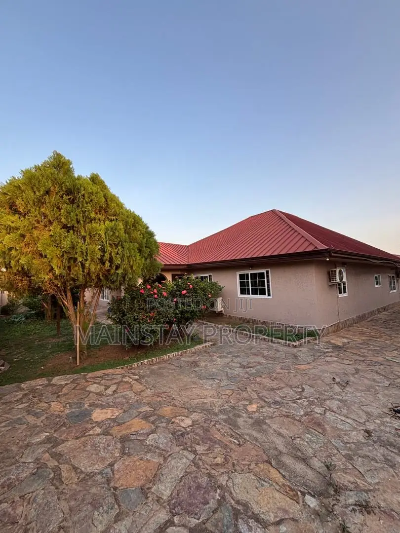 4bdrm House in Mainstay Estates, Adenta for rent