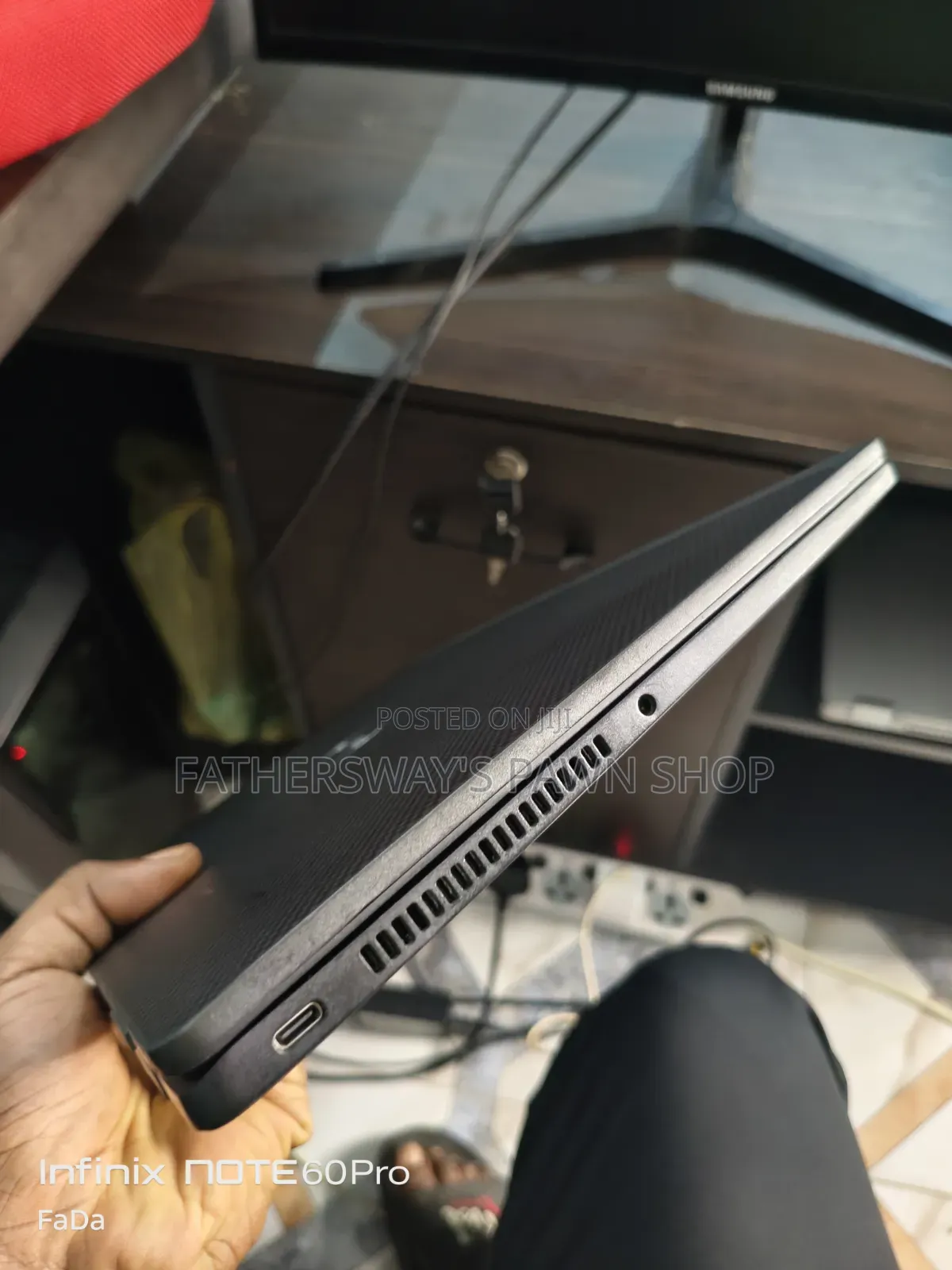 Laptop Dell Latitude 7420 16GB Intel Core i7 SSD 512GB