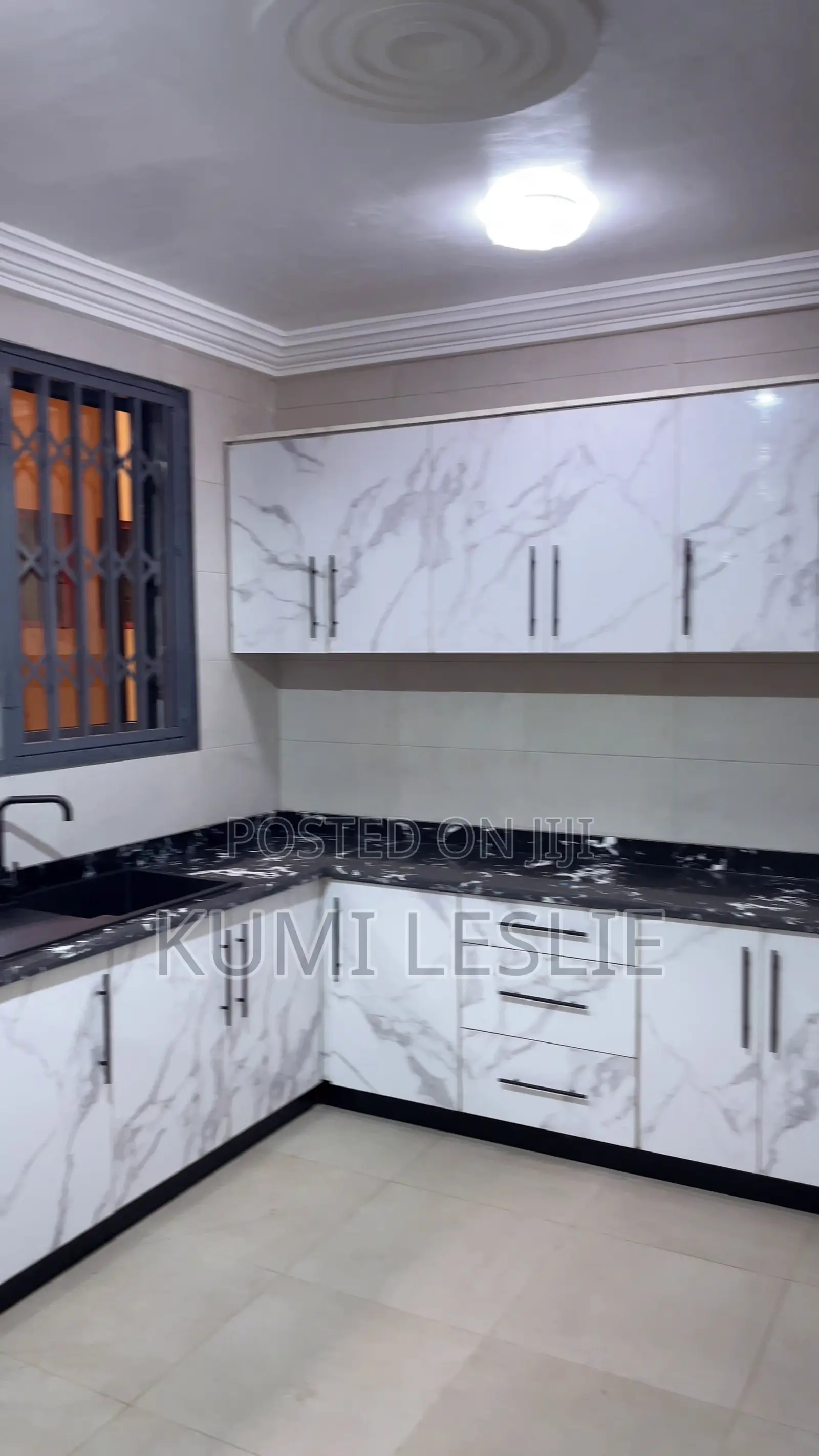 Furnished 5bdrm Bungalow in Macaroni Street, SSNIT Flats for rent