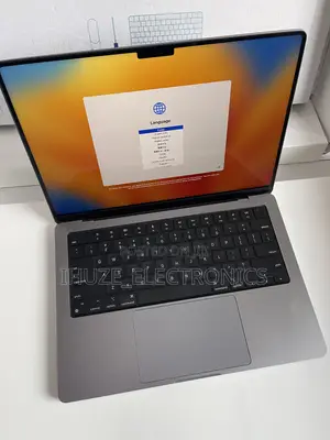Laptop Apple MacBook Pro 2020 M1 16GB Apple M1 Pro SSD 512GB