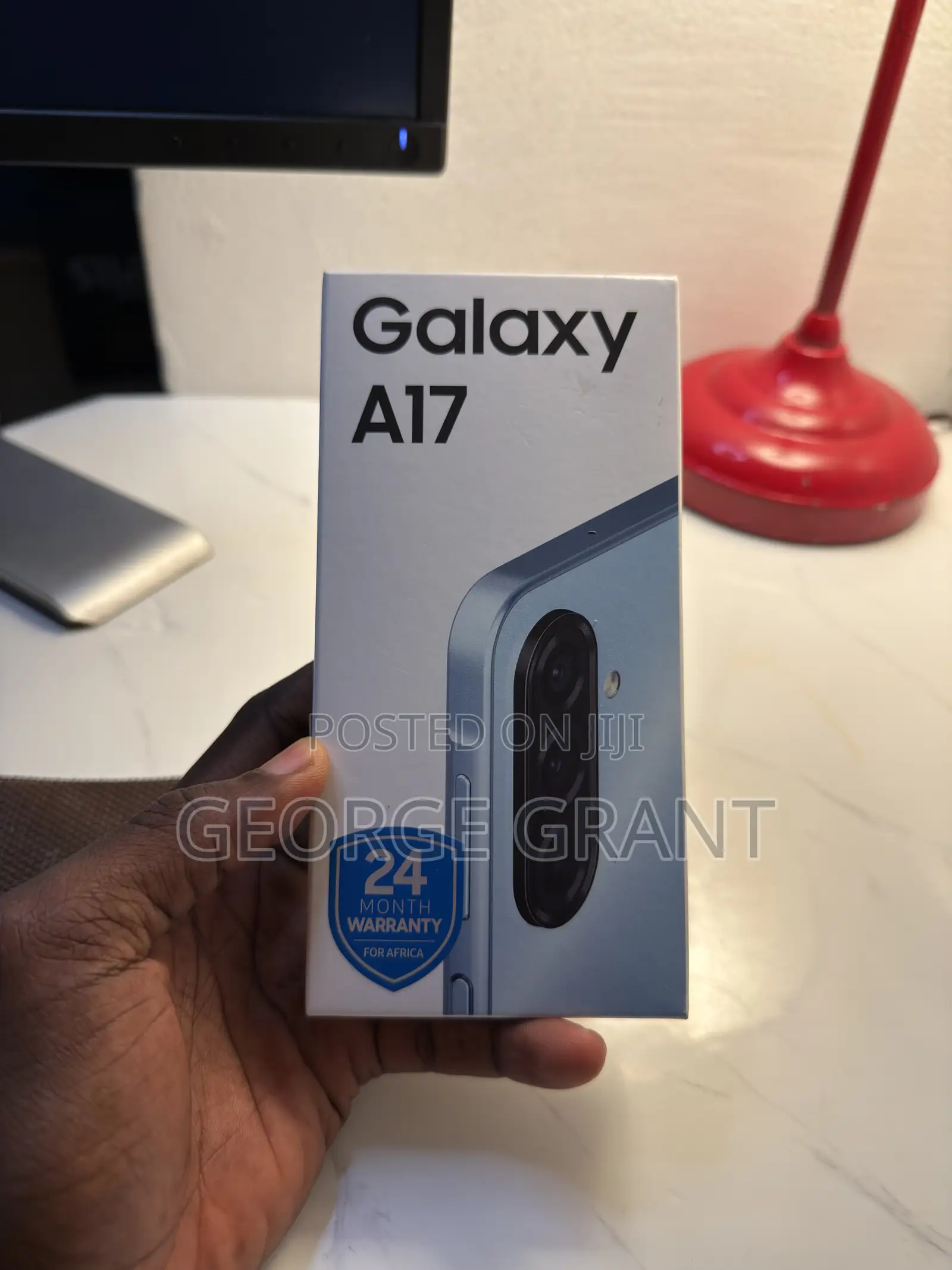 New Samsung Galaxy A17 5G 128 GB Blue