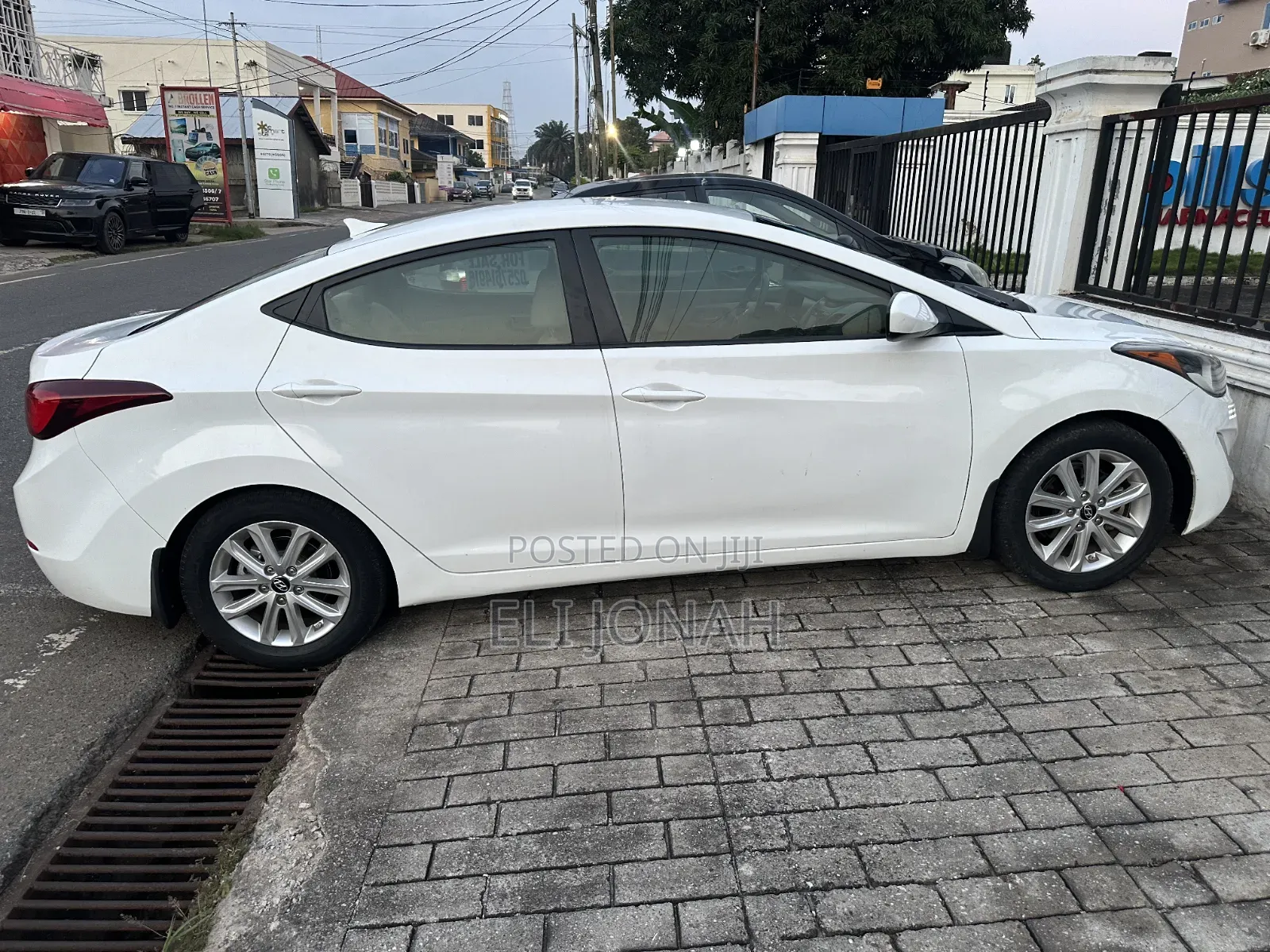Hyundai Elantra 2014 White