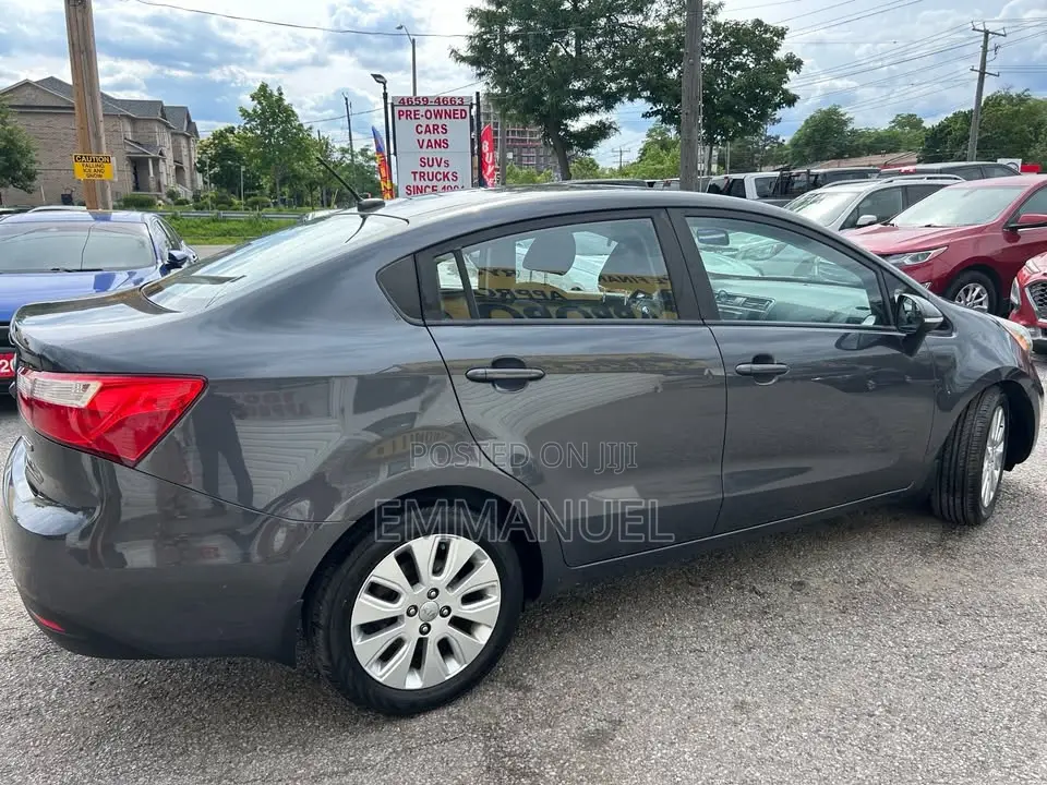 Kia Rio EX 4dr Sedan (1.6L 4cyl 6A) 2013 Gray