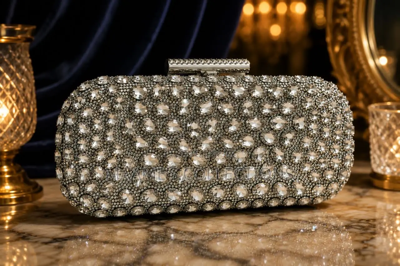 Luxury Pearl Crystal Clutch Bag for Weddings, Parties Events