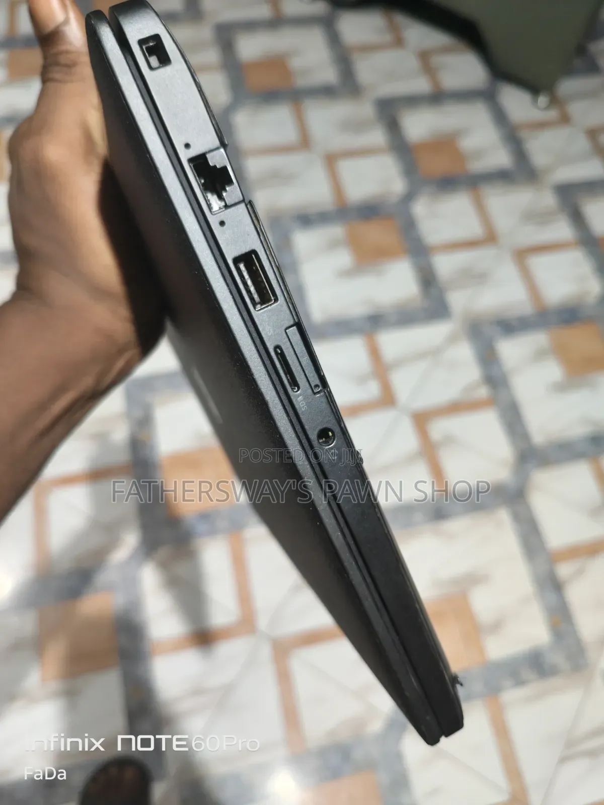 Laptop Dell Latitude 7390 8GB Intel Core i7 SSD 256GB