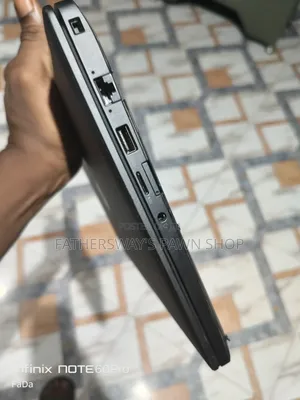 Laptop Dell Latitude 7390 8GB Intel Core i7 SSD 256GB