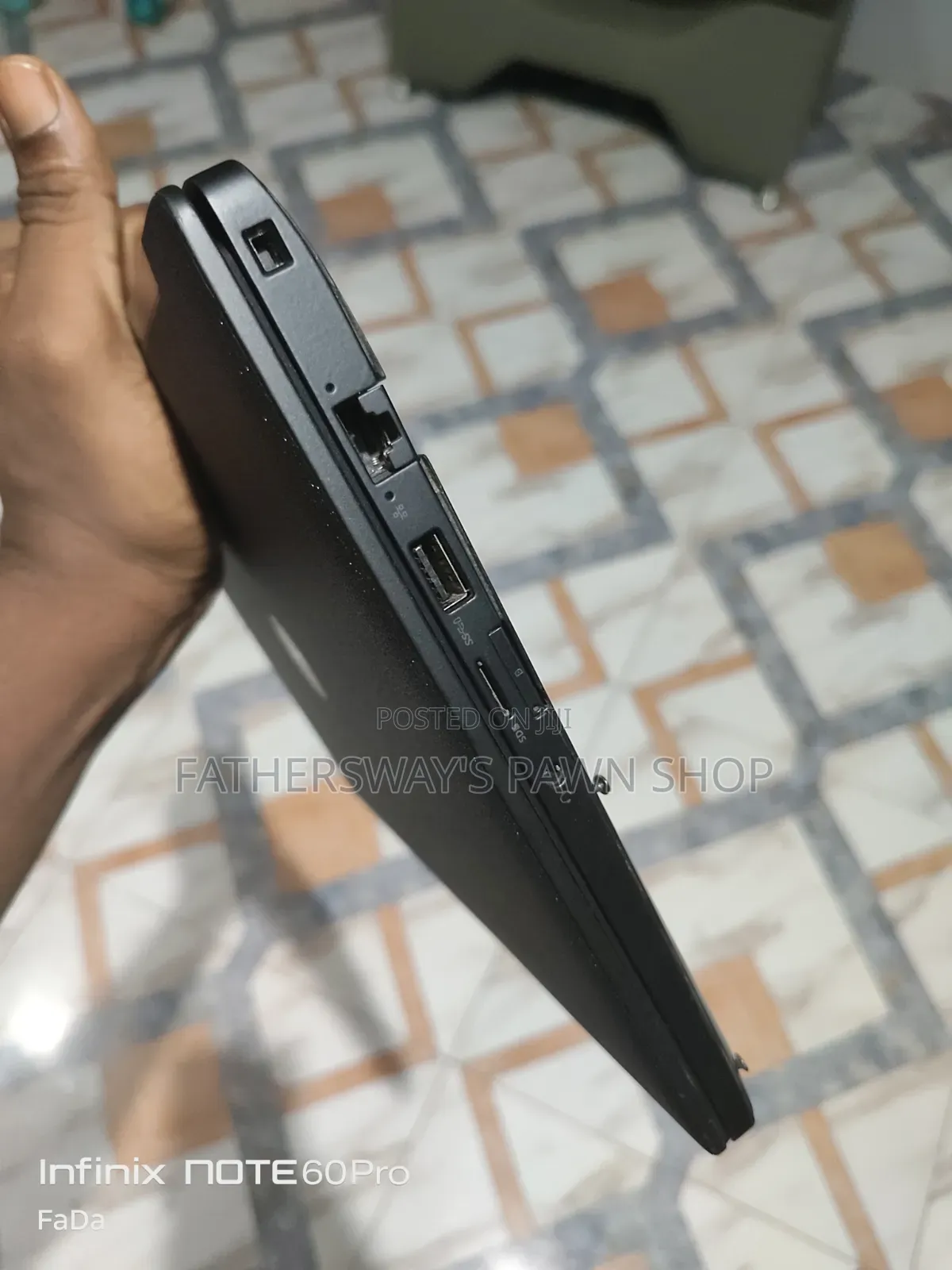 Laptop Dell Latitude 7390 8GB Intel Core i7 SSD 256GB