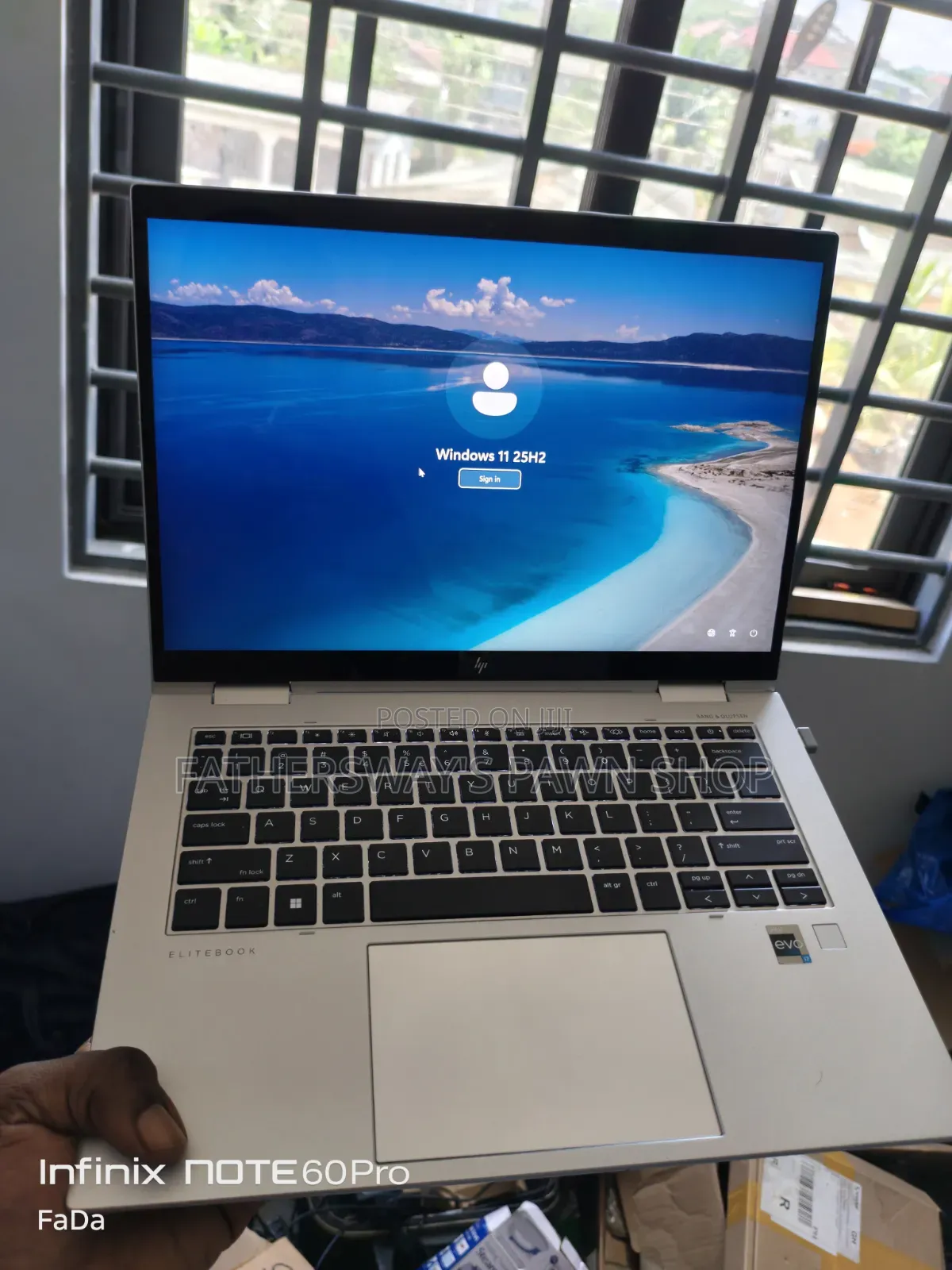 Laptop HP EliteBook x360 1040 G10 32GB Intel Core i7 SSD 512GB