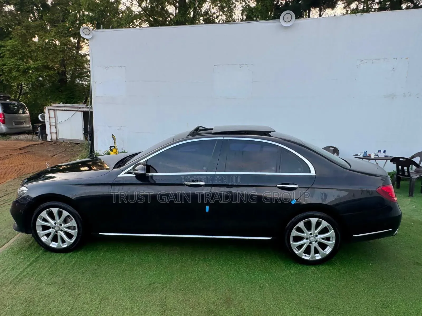 Mercedes-Benz E300 2016 Black