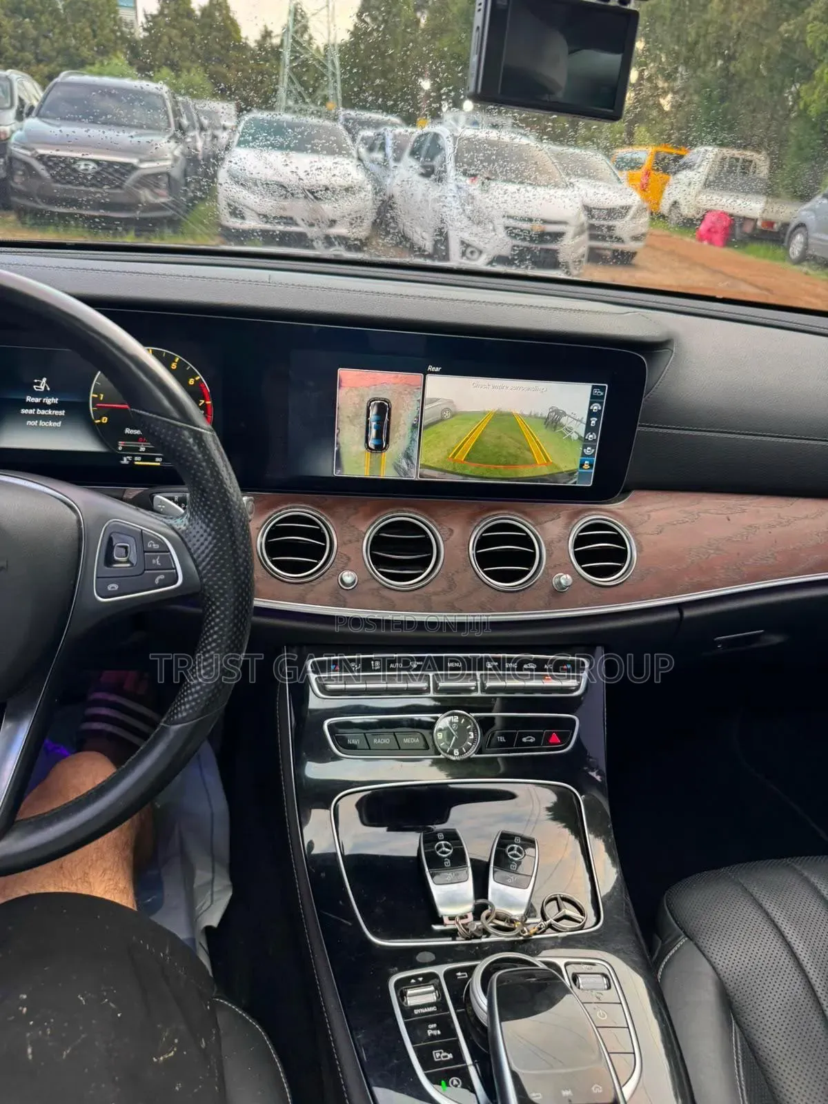 Mercedes-Benz E300 2016 Black