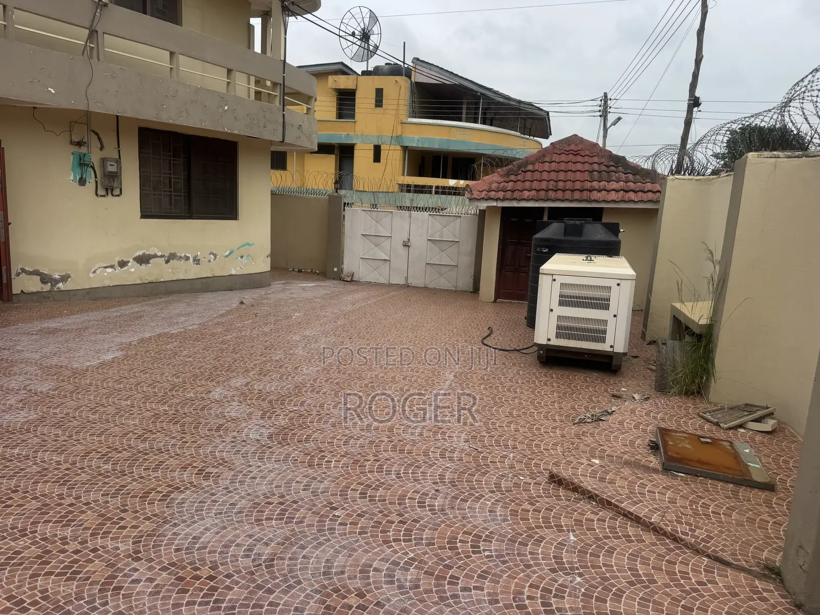 5bdrm House in Achimota Abc for rent
