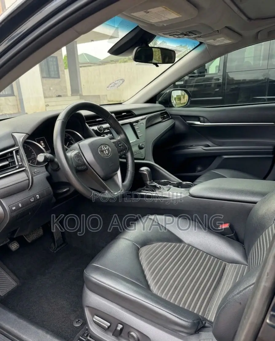 Toyota Camry 2019 Black