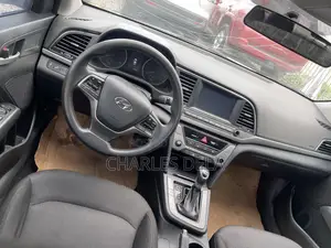Hyundai Elantra Sport 2018 White
