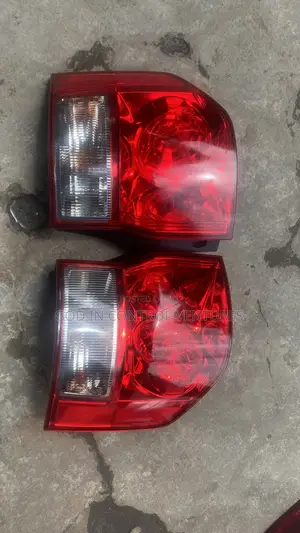 Honda Element 2008 Tail Light Pair