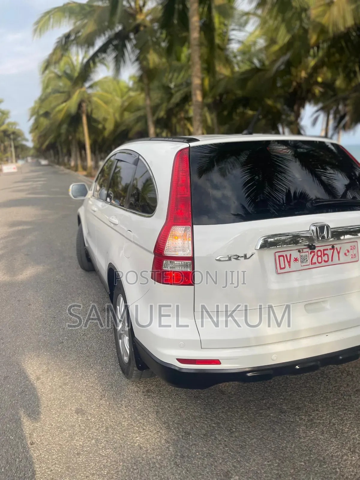 Honda CR-V 2011 White