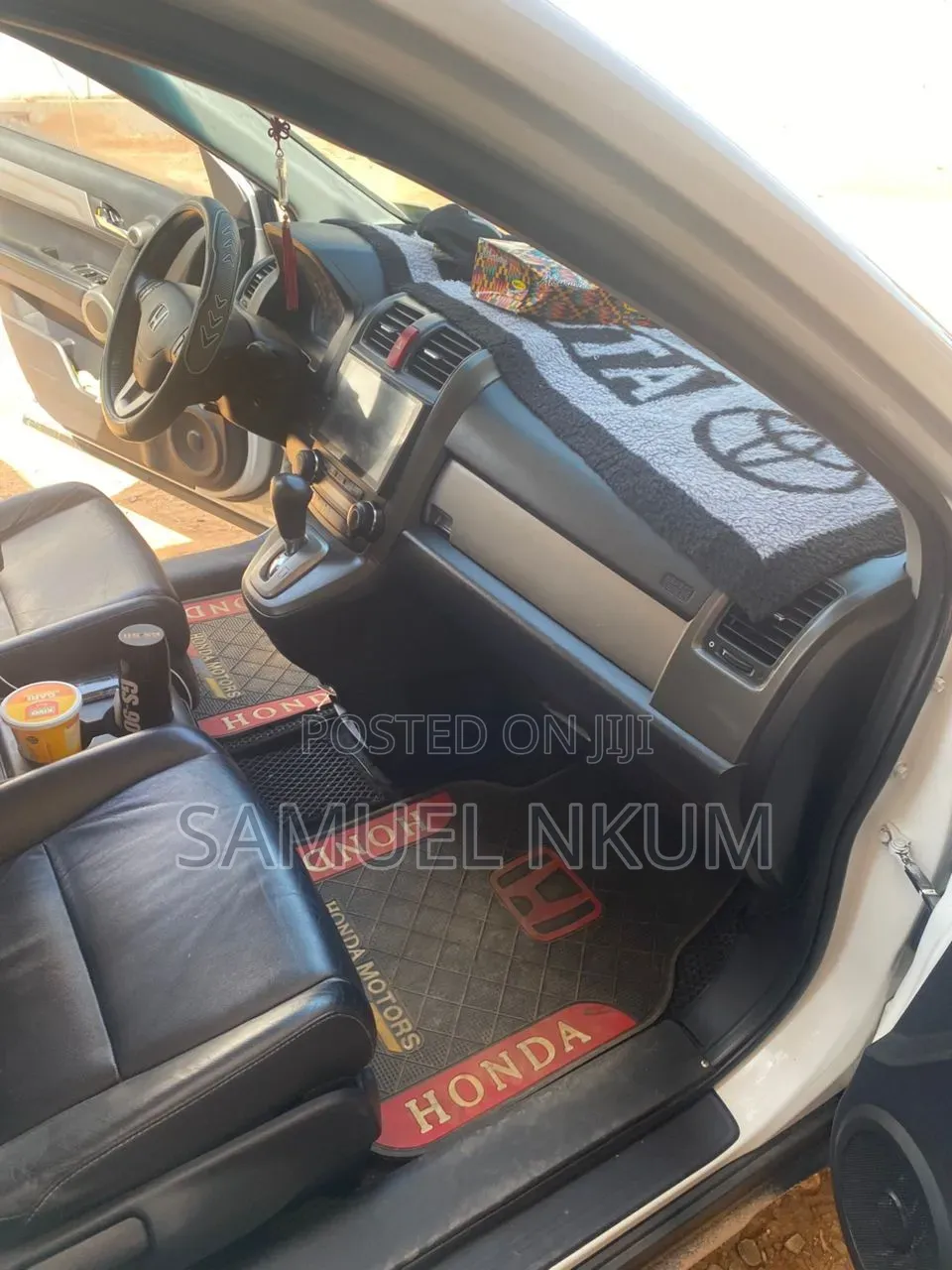 Honda CR-V 2011 White