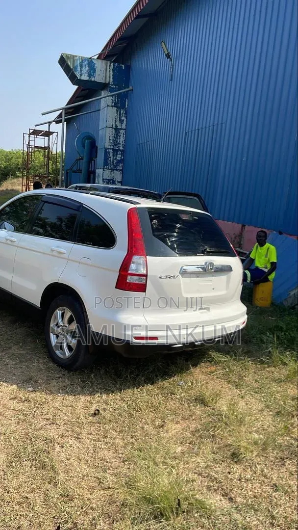 Honda CR-V 2011 White