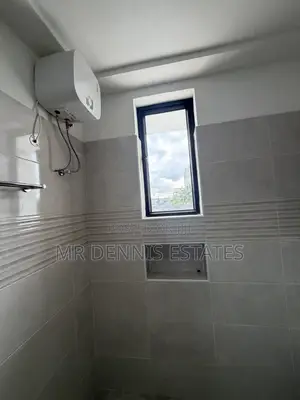 Furnished 2bdrm Apartment in East Airport, Tseaddo for sale