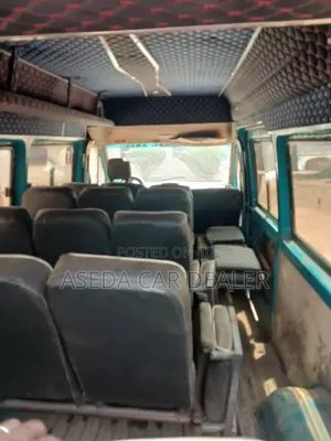 Mercedes-Benz Sprinter 2010 Green