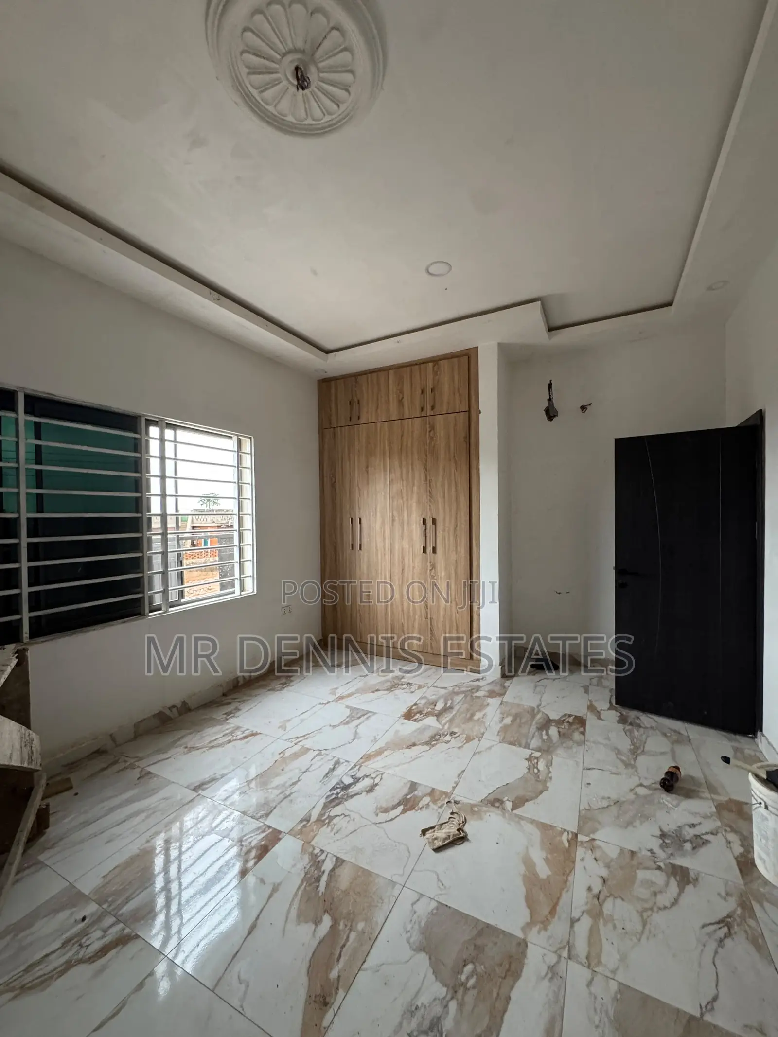 3bdrm House in Kokrobite, Weija for sale